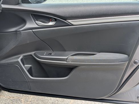 Used 2019 Honda Civic LX image 30