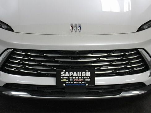 New 2025 Buick Envision Preferred image 9