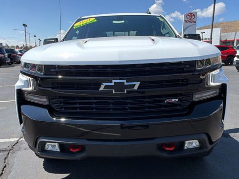 Used 2021 Chevrolet Silverado 1500 LT Trail Boss w/ Convenience Package II AWD/4WD image 8