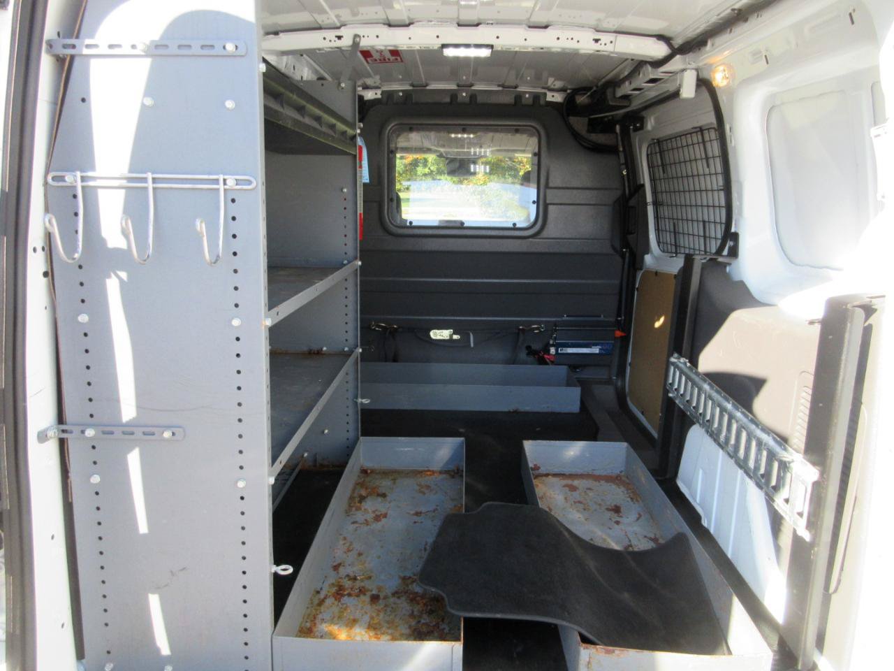 Used 2020 Ford Transit Connect XLT w/ CNG/LPG Engine Prep Package FWD image 23