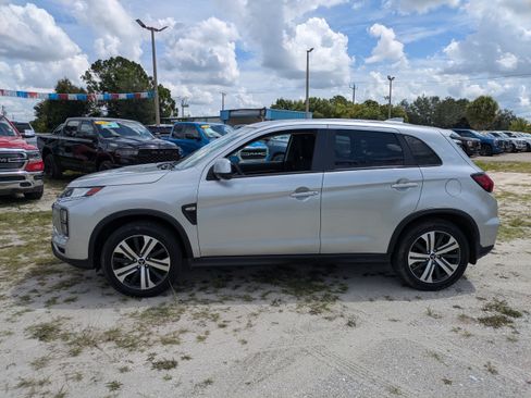 Used 2025 Mitsubishi Outlander Sport AWD image 7