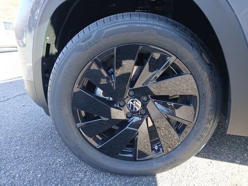 New 2026 Volkswagen Atlas SE AWD/4WD image 26