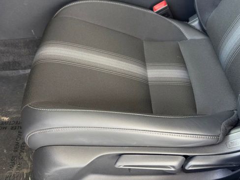 Used 2025 Honda Civic Sport image 5