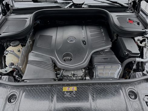 Used 2020 Mercedes-Benz GLS 450 4MATIC w/ Convenience Package image 32