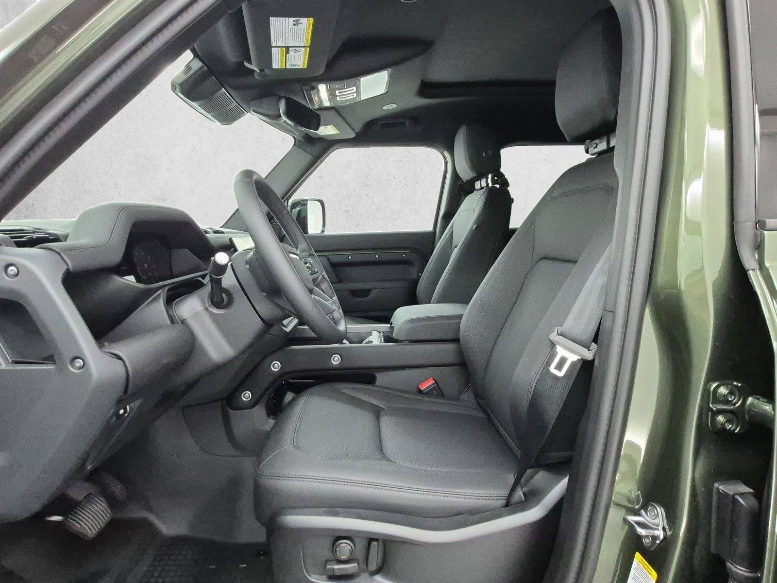 New 2026 Land Rover Defender 110 S AWD/4WD image 4