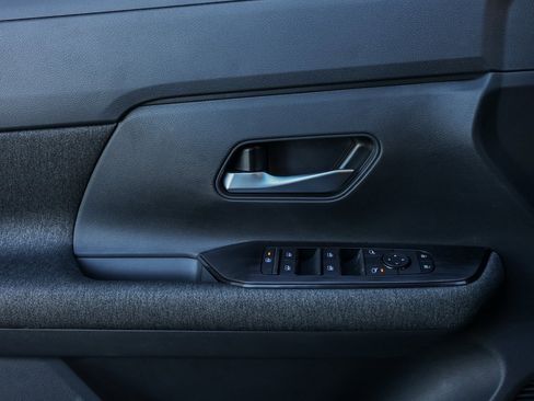 New 2026 Nissan Kicks SV image 24