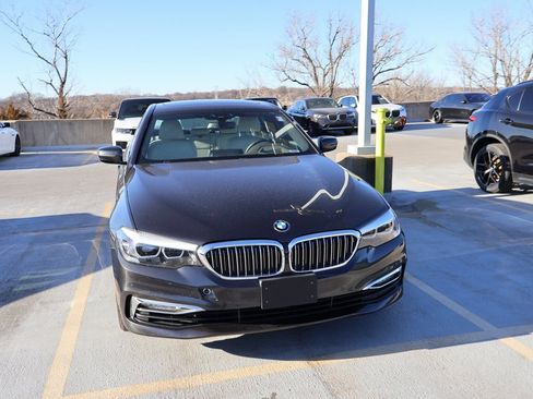 Used 2018 BMW 530i xDrive image 4