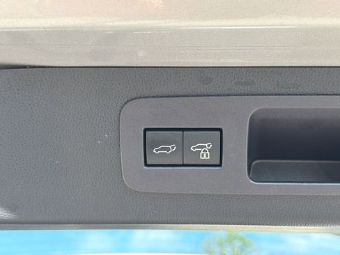 Used 2023 Lexus LX 600 4WD w/ Appearance Package image 57
