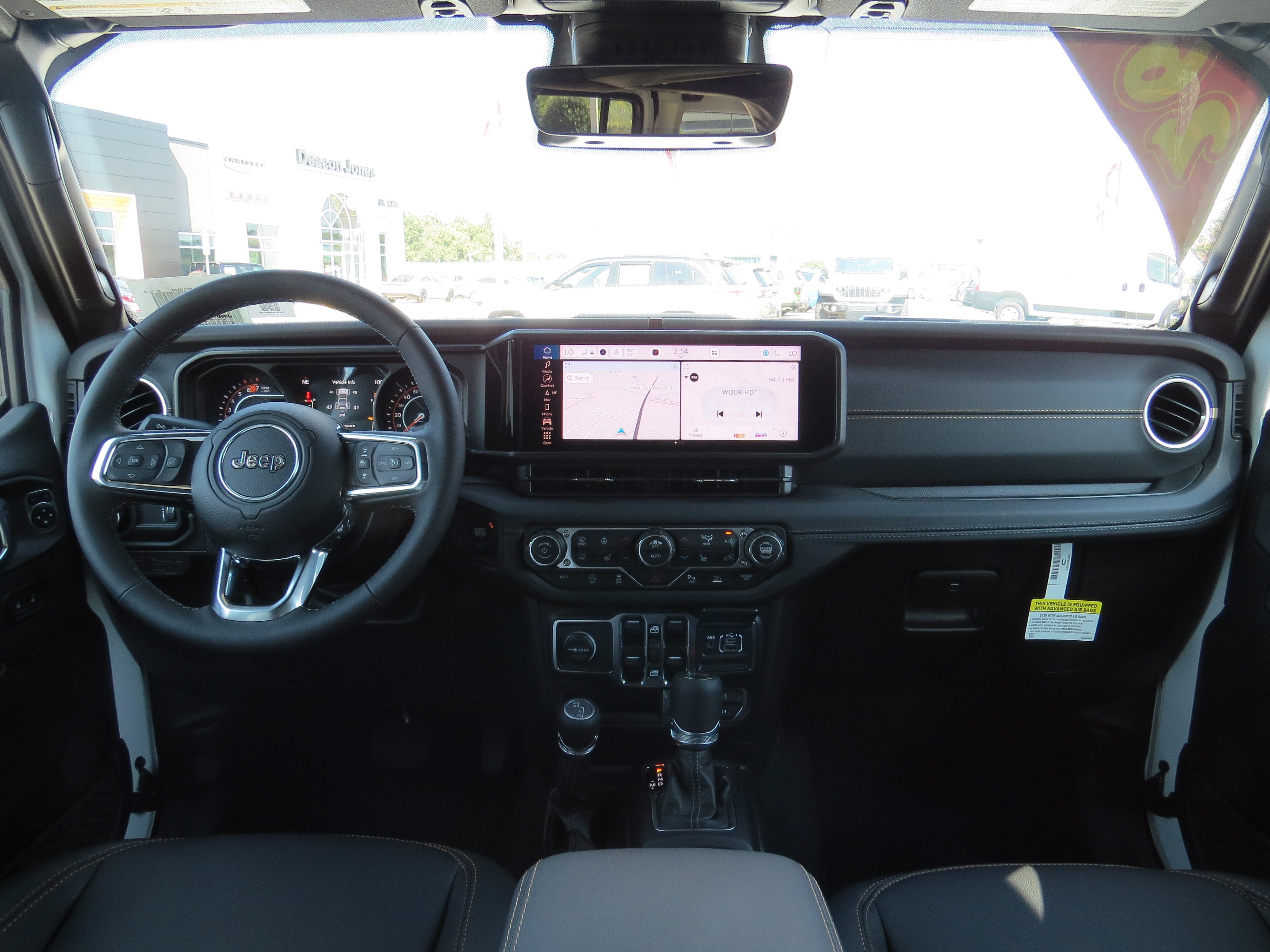 New 2026 Jeep Wrangler Unlimited Sahara AWD/4WD image 16