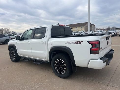 Used 2023 Nissan Frontier PRO-4X w/ Pro Convenience Package image 8