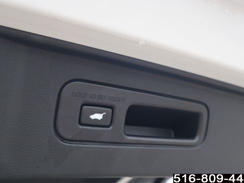 Used 2023 Honda Pilot Elite image 37