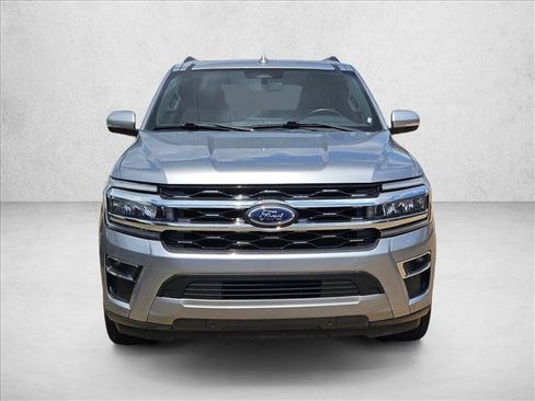 Used 2024 Ford Expedition Limited RWD image 15