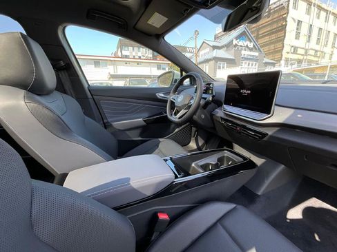 New 2026 Volkswagen ID.4 Pro S Plus AWD/4WD image 19