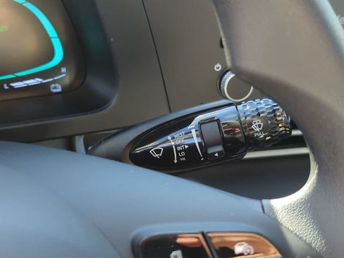 New 2026 Hyundai Elantra Hybrid FWD image 26