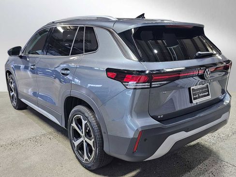 New 2026 Volkswagen Tiguan SE image 5