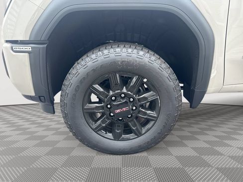 New 2026 GMC Sierra 2500 AT4 w/ AT4 Premium Plus Package AWD/4WD image 30