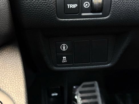 Used 2019 Honda Accord Sport image 39