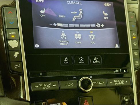 Used 2018 INFINITI Q50 Luxe w/ Essential Package (3.0T Luxe) RWD image 19