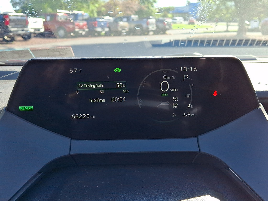Used 2023 Toyota Prius LE AWD/4WD image 23
