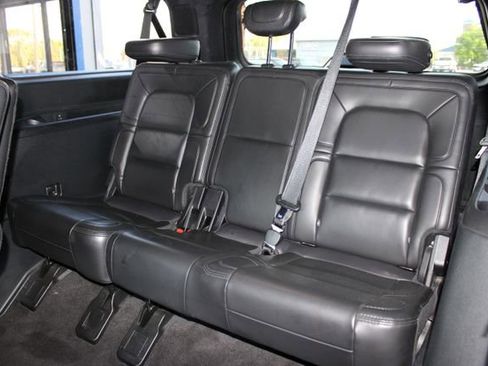 Used 2021 Lincoln Navigator L Reserve w/ Luxury Package image 20