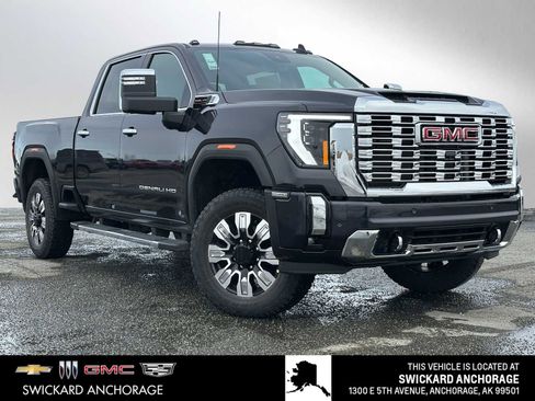 New 2026 GMC Sierra 2500 Denali w/ Technology Package AWD/4WD image 1