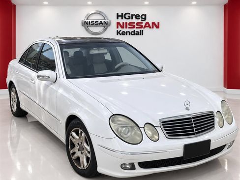 Used 2004 Mercedes-Benz E 320 Sedan image 3