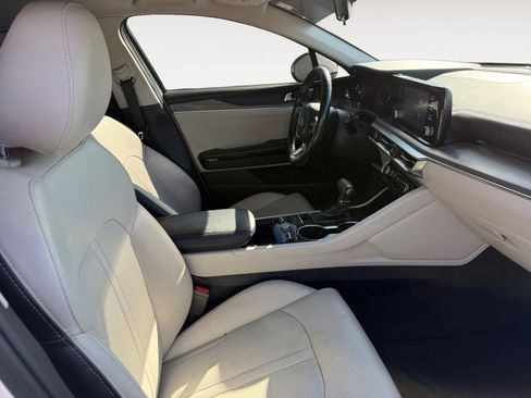 Used 2021 Kia K5 EX image 15