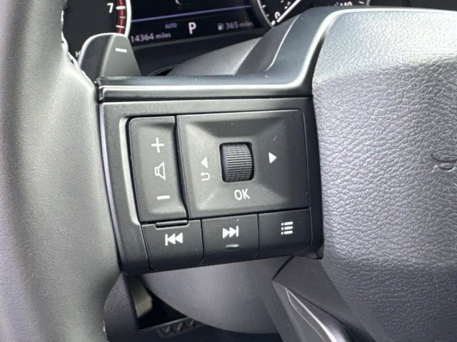 Used 2026 Nissan Pathfinder SV AWD/4WD image 30