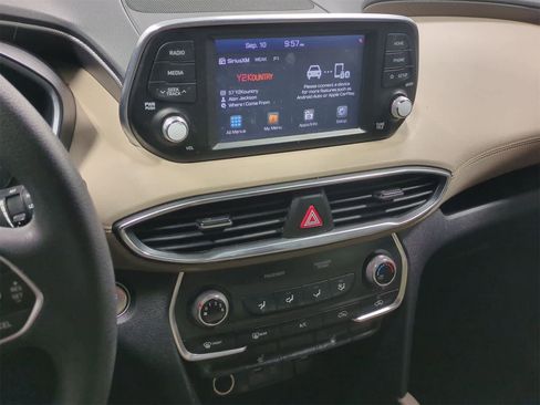 Used 2019 Hyundai Santa Fe SEL image 14