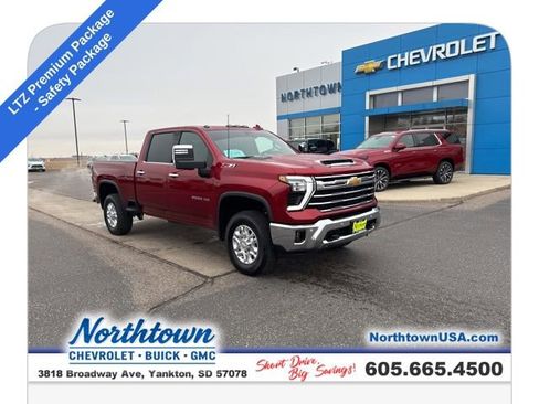 Used 2024 Chevrolet Silverado 2500 LTZ w/ LTZ Premium Package image 3