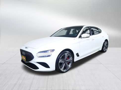 Used 2025 Genesis G70 2.5T w/ Sport Prestige Package image 3