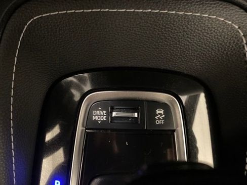 Certified 2024 Toyota Corolla SE image 25