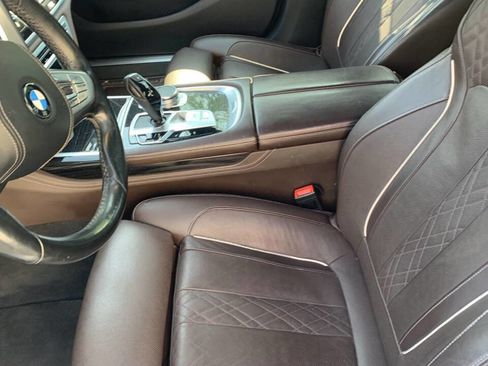 Used 2016 BMW 750i xDrive image 13