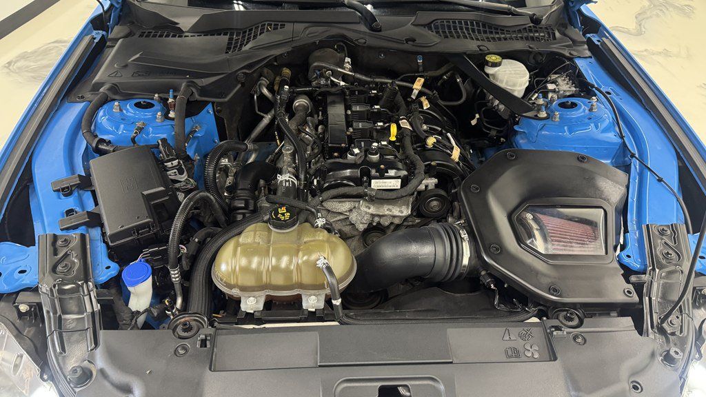 Used 2022 Ford Mustang Premium RWD image 11