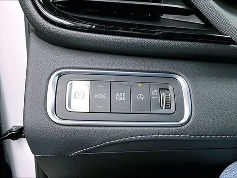 Used 2025 Buick Enclave Sport Touring image 37