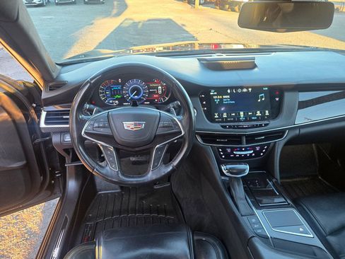 Used 2018 Cadillac CT6 Platinum w/ LPO, Exterior Accent Package image 5