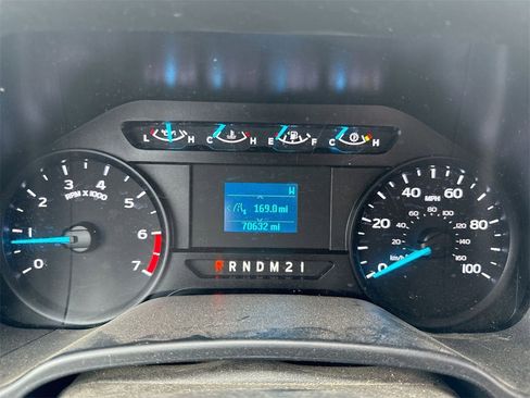 Used 2020 Ford F250 XL w/ Power Equipment Group image 14