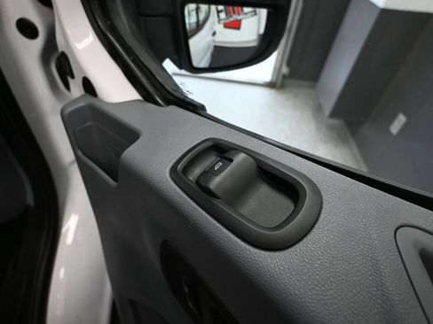 Used 2017 Ford Transit 250 130 Low Roof w/ Exterior Upgrade Package RWD image 30
