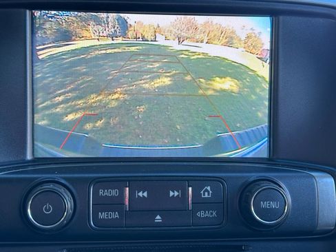 Used 2018 Chevrolet Silverado 1500 LT w/ All Star Edition AWD/4WD image 23