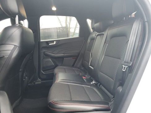 Used 2023 Ford Escape ST-Line image 11