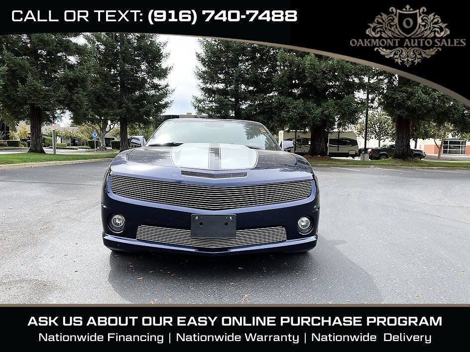 Used 2010 Chevrolet Camaro SS w/ RS Package RWD image 2