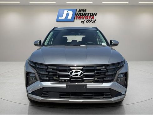 Used 2025 Hyundai Tucson SEL FWD image 2
