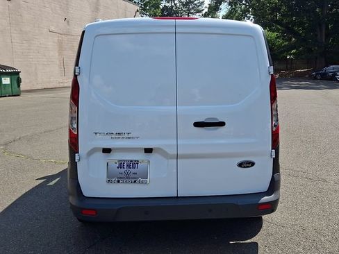 Used 2018 Ford Transit Connect XL FWD image 9