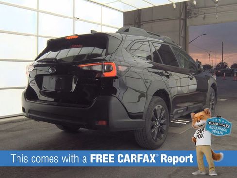 Used 2025 Subaru Outback Onyx Edition AWD/4WD image 2