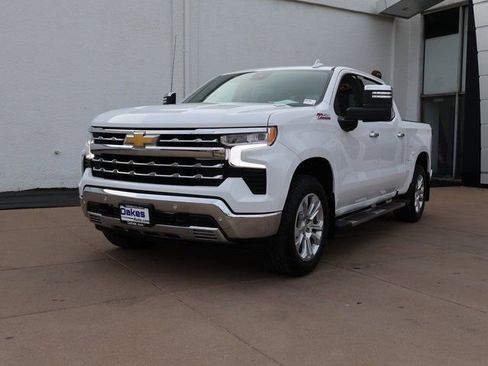 Certified 2024 Chevrolet Silverado 1500 LTZ AWD/4WD image 4