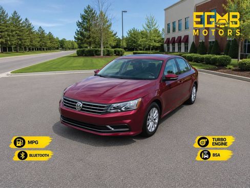 Used 2018 Volkswagen Passat 2.0T S w/ Driver Assistance Package FWD image 1