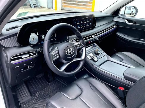 Used 2025 Hyundai Palisade Limited image 8