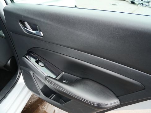 Used 2021 Nissan Altima 2.5 SV w/ SV Premium Package FWD image 28