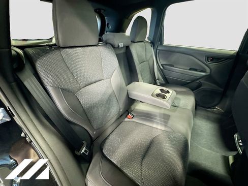 Used 2025 Subaru Forester Premium AWD/4WD image 29