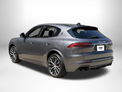 Used 2023 Maserati Grecale Modena AWD/4WD image 5